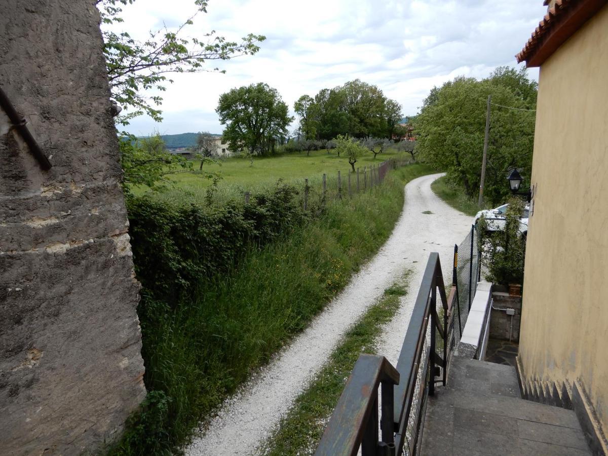 Il Gelsomino Bed and Breakfast Frasso Sabino Exteriör bild